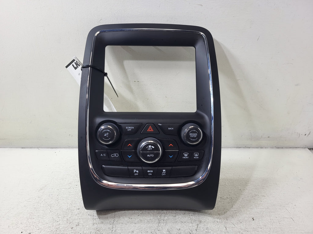 Pre-Owned Dodge Durango Temperature Control with Bezel D651117
