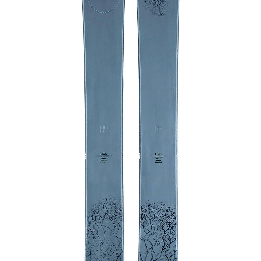 180 Skis Q6848