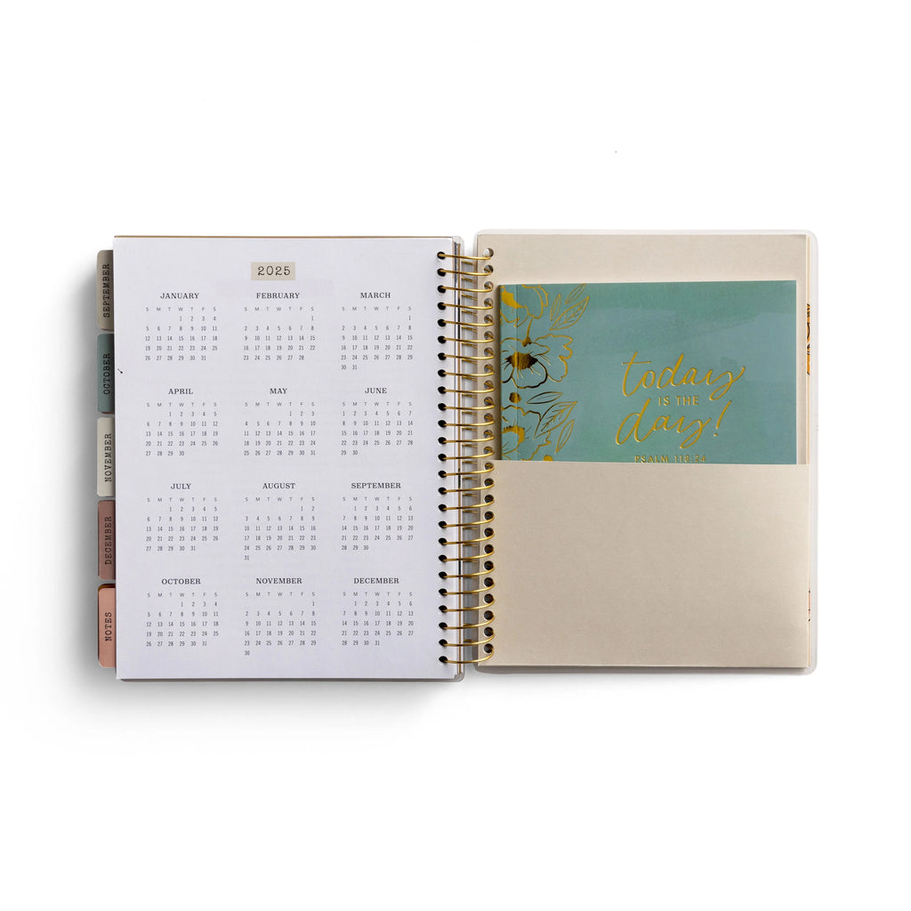18 Month Devotional Planner (Spiral Bound) Z400361