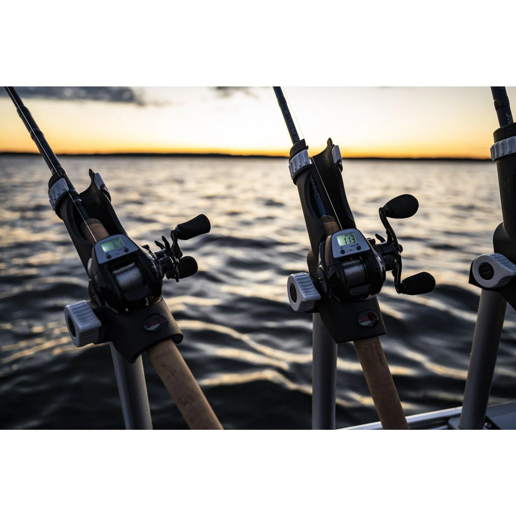 Max Digital Line Counter Low Profile Baitcast Fishing Reel L10342