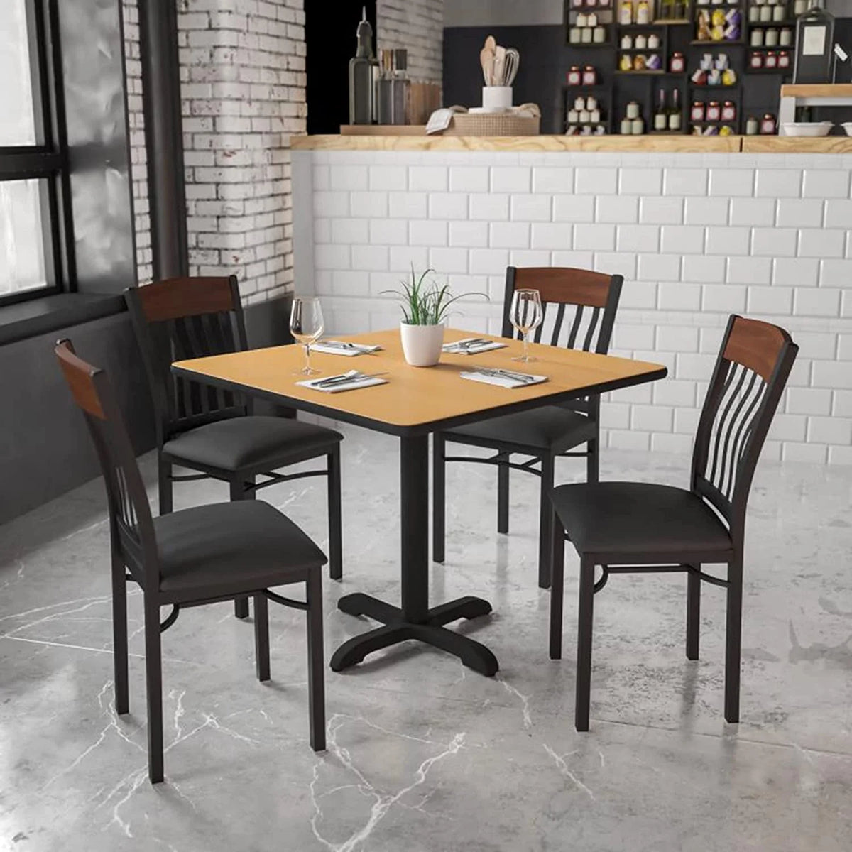 Black Vinyl Seat Restaurant Chair Y32775