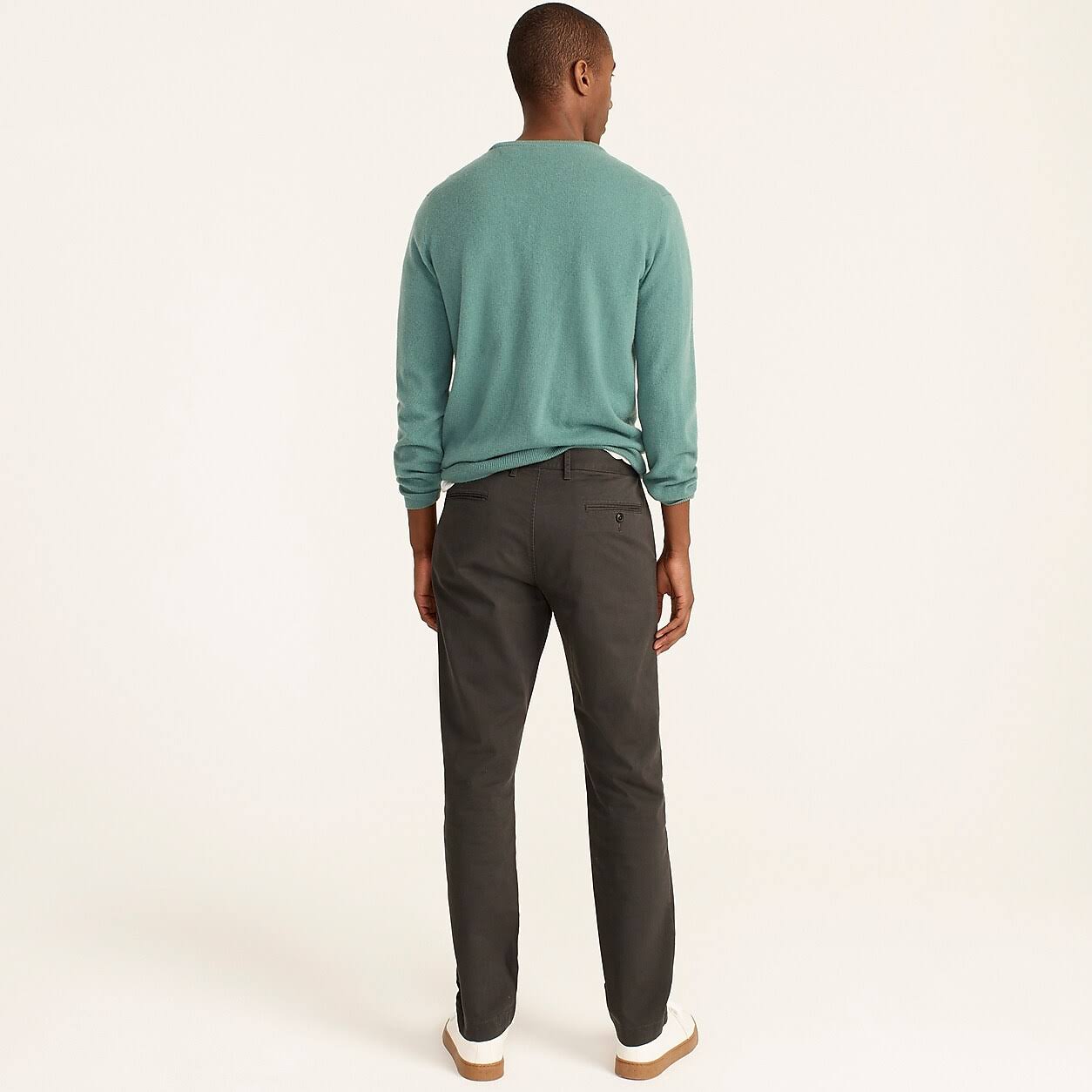 Straight-Fit Stretch Chino Pant Y237