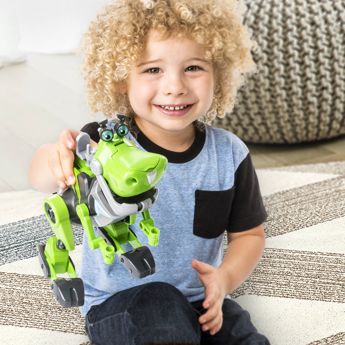 Buildable Figure with Lights and Sounds V74112