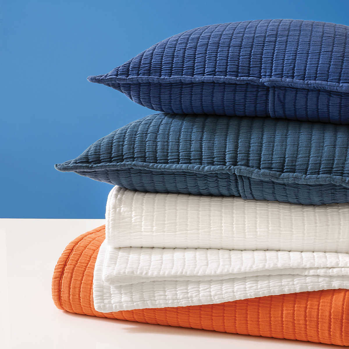 White Queen Coverlet X454