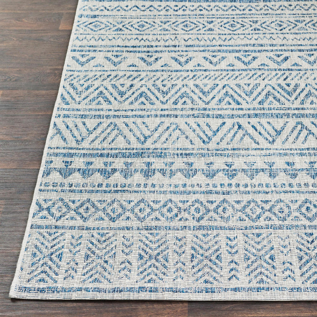 Dark Blue Oval Outdoor Area Rug R73258