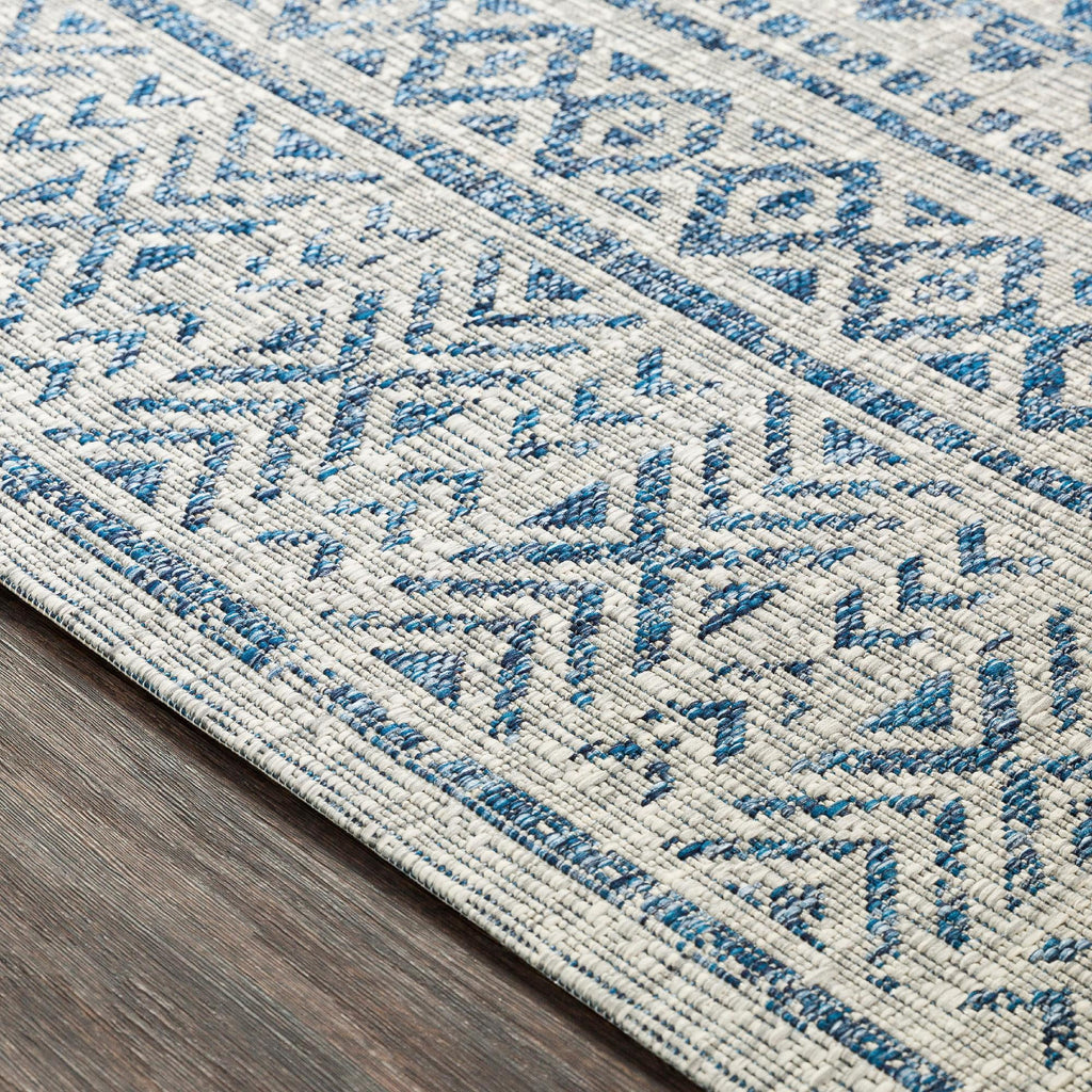 Dark Blue Oval Outdoor Area Rug R73258