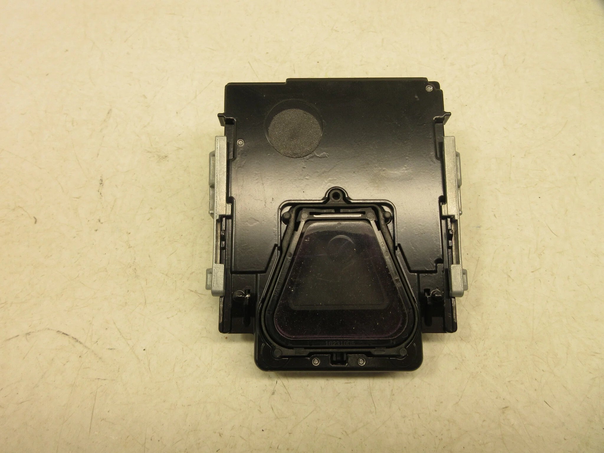 Windshield Mounted Warning Lane Departure Camera P257