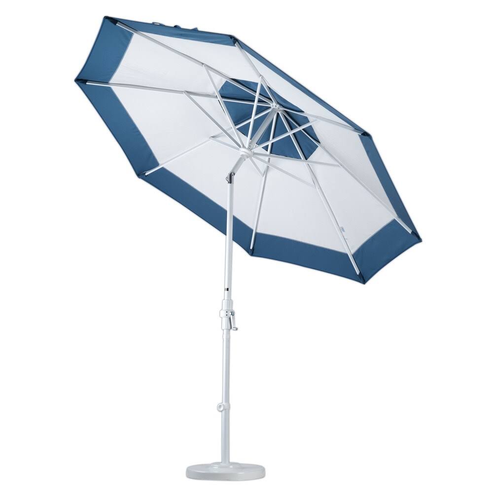 11 ft. Aluminum Market Umbrella I8404