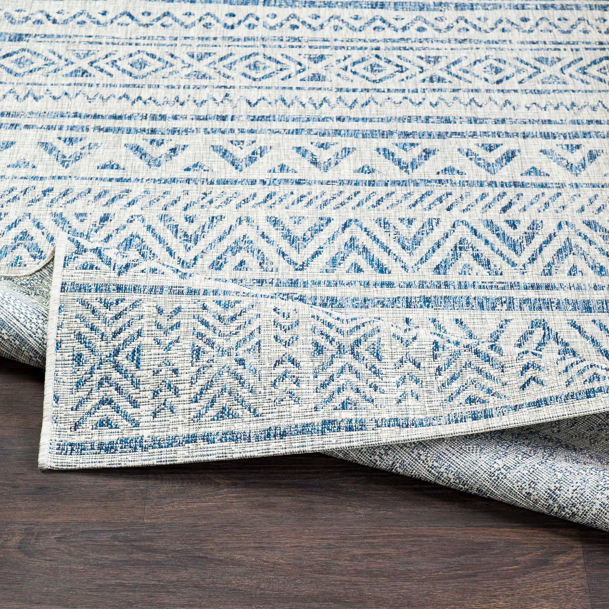 Dark Blue Oval Outdoor Area Rug R73258